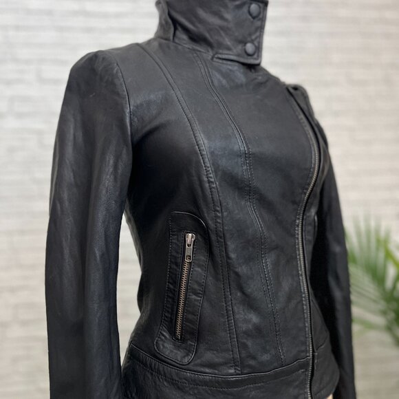 Mackage Kenya Black Leather Motorcycle Jacket XS Moto Jacket Ladies Tailored - Picture 2 of 16